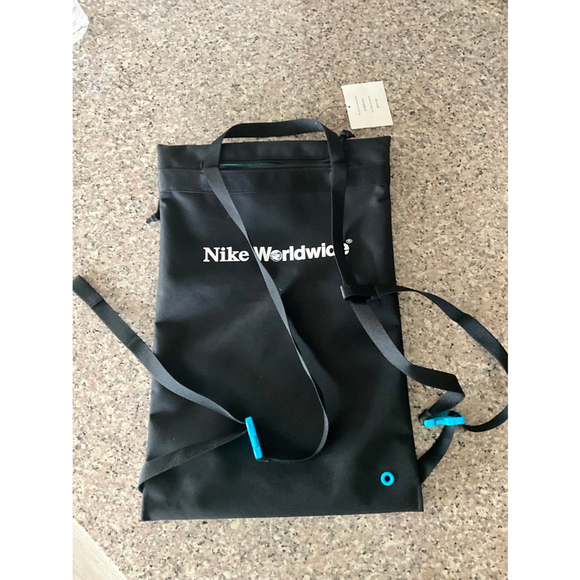 Nike Worldwide Utility Drawstring Backpack - Picture 10 of 12